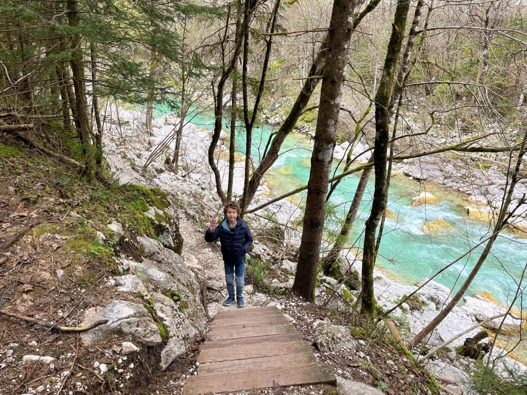 Apartmaji In Sobe Cuder Soča Exteriör bild